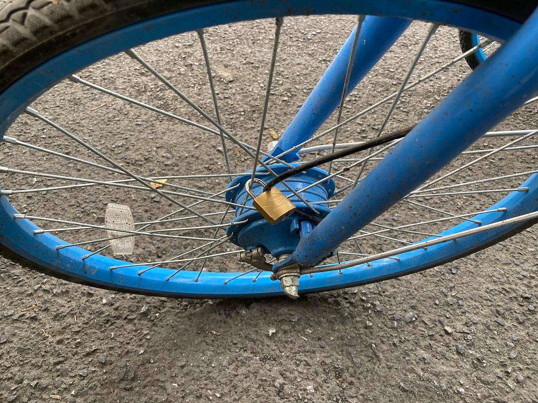 哈罗单车忘记关锁被骑走